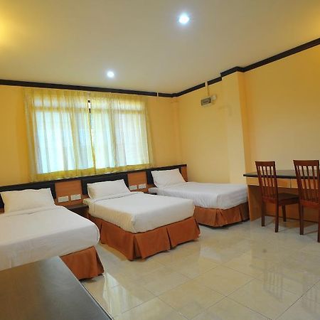 City Times Budget Stay Kuantan Bagian luar foto